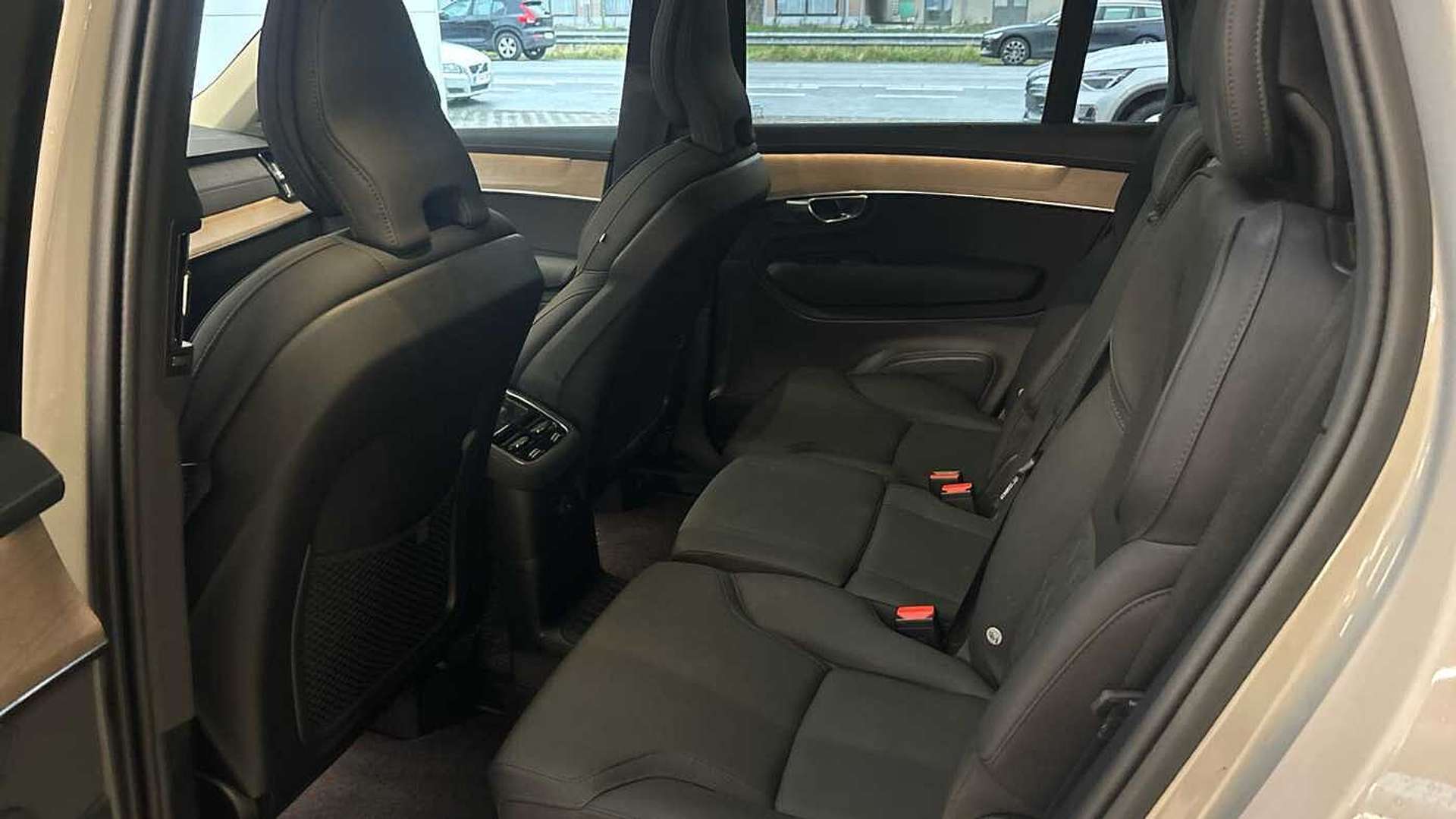 Volvo XC90 Plus T8 AWD Hybride - 2025 - Joinsteer - #6