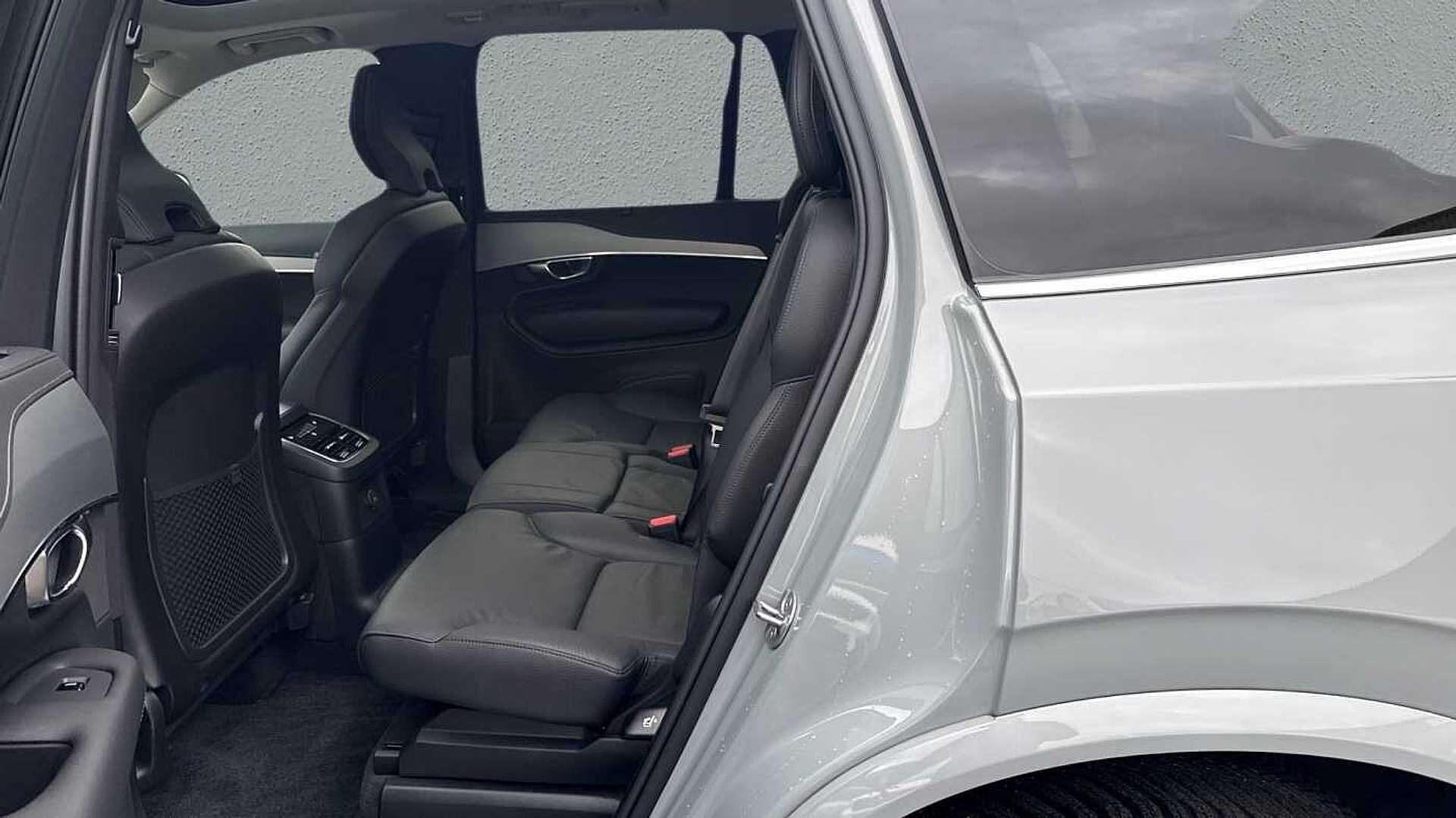 Volvo XC90 Plus Bright T8 AWD Plug-in Hybrid - 2024 - Joinsteer - #7