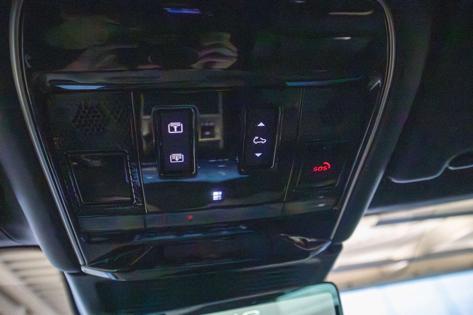 Land Rover Range Rover SV P510e - 2023 - Joinsteer - #24