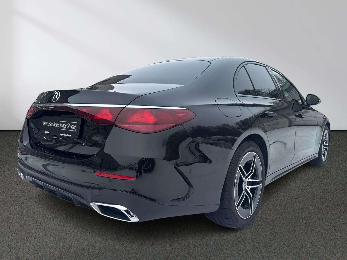 Mercedes Classe E AMG Night E 300 De - 2024 - Joinsteer - #2