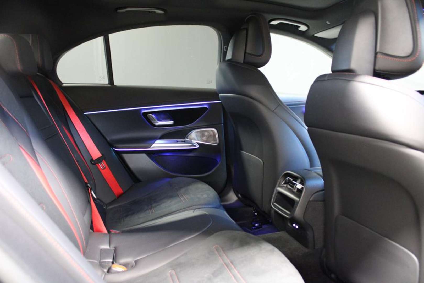 Mercedes Classe E AMG 4MATIC Hybrid - 2025 - Joinsteer - #10