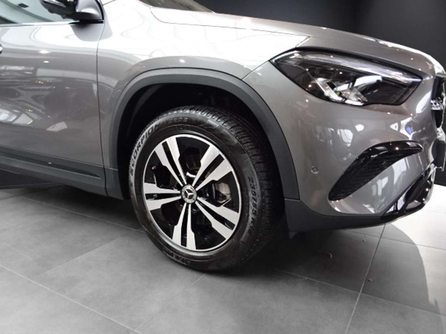 Mercedes GLA PROGRESSIVE 180 - 2024 - Joinsteer - #4