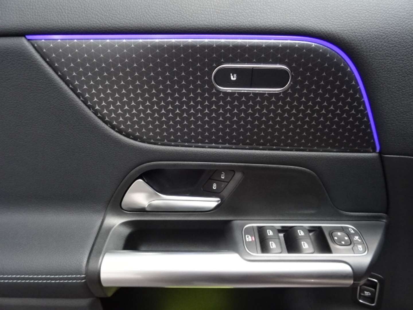 Mercedes GLA PROGRESSIVE 180 - 2024 - Joinsteer - #5