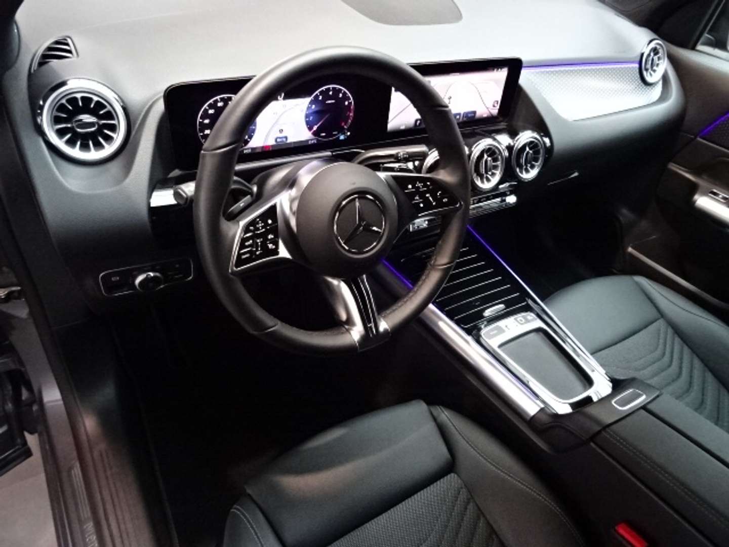 Mercedes GLA PROGRESSIVE 180 - 2024 - Joinsteer - #6