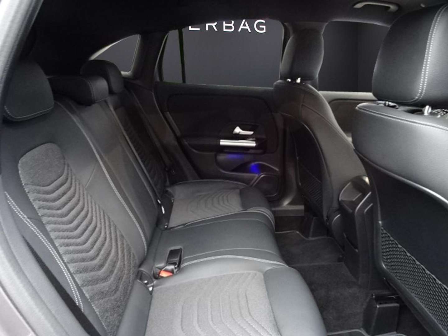 Mercedes GLA PROGRESSIVE 180 - 2024 - Joinsteer - #9