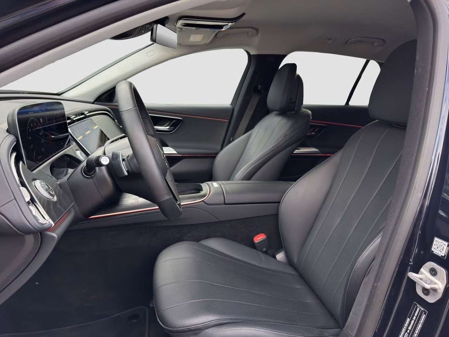 Mercedes Classe E AVANTGARDE 300 E - 2024 - Joinsteer - #10