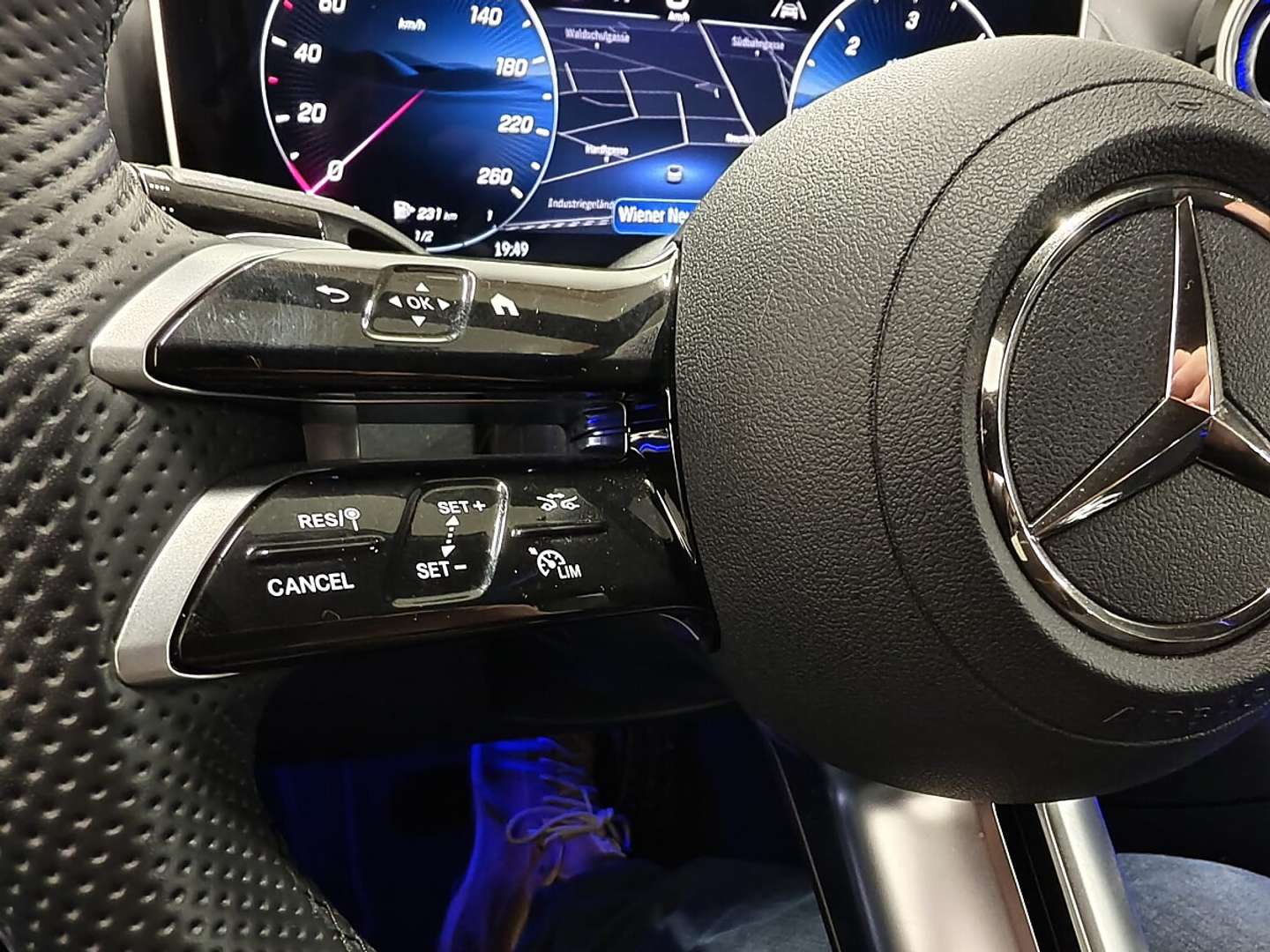 Mercedes CLE AMG 220 D - 2025 - Joinsteer - #36