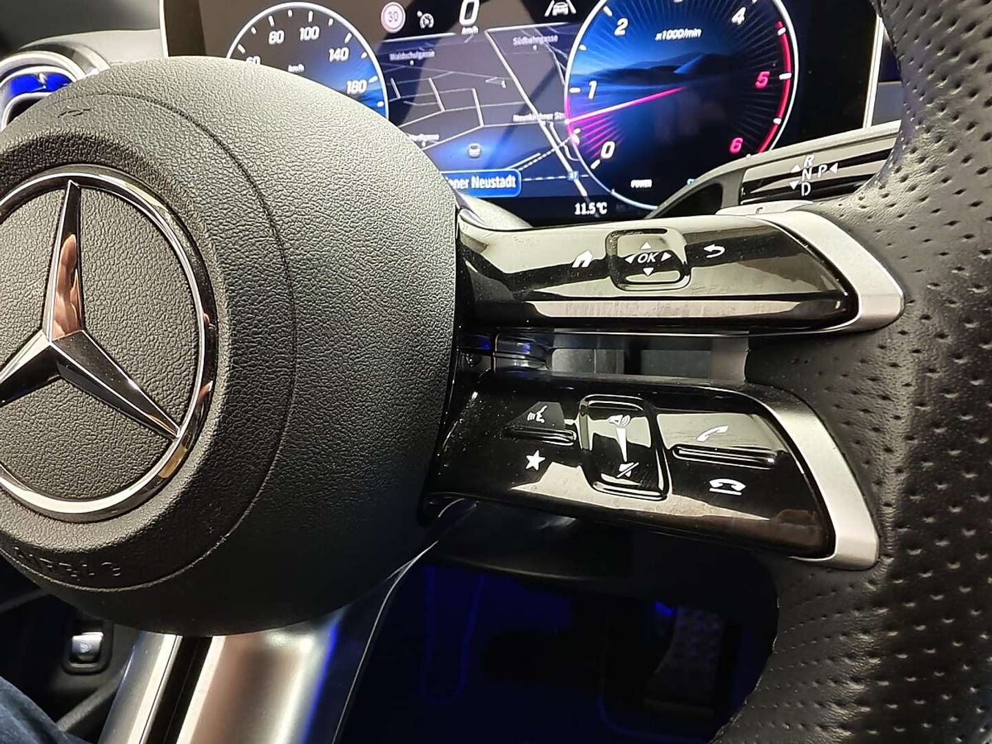 Mercedes CLE AMG 220 D - 2025 - Joinsteer - #37