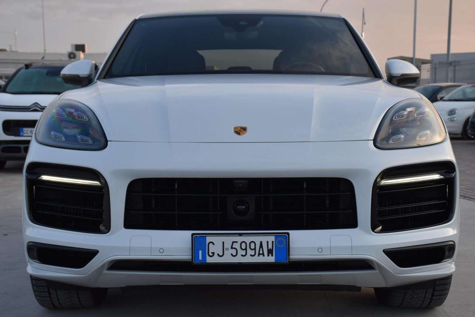 Porsche Cayenne Coupé Platinum Edition 3.0 E-Hybrid - 2022 - Joinsteer - #4