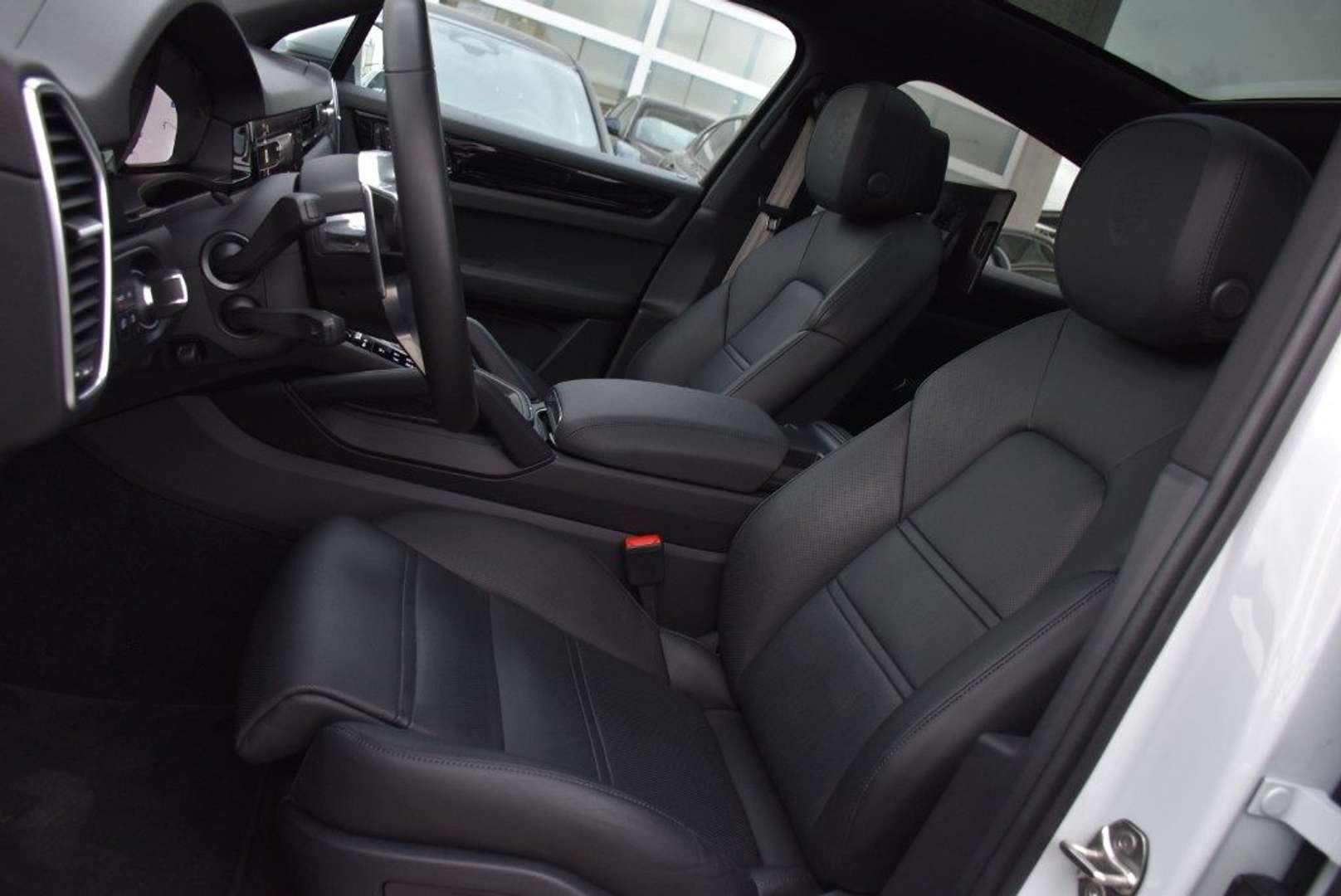 Porsche Cayenne Coupé Platinum Edition 3.0 E-Hybrid - 2022 - Joinsteer - #11