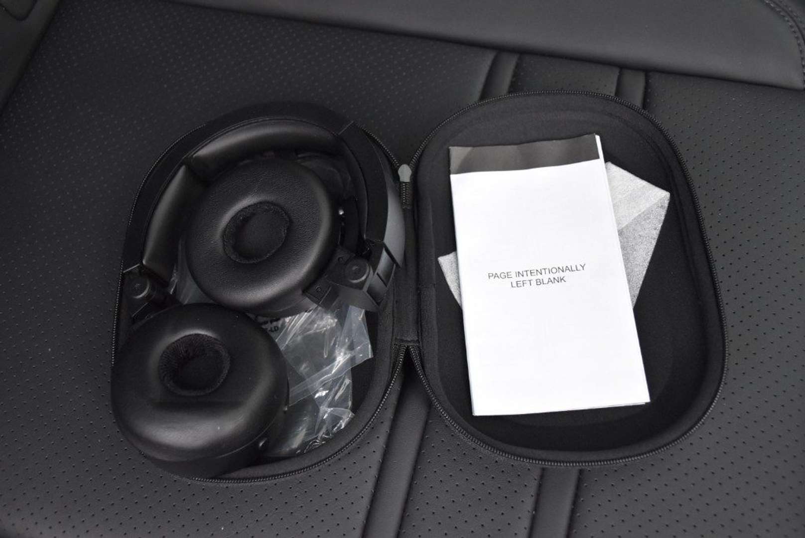 Porsche Cayenne Coupé Platinum Edition 3.0 E-Hybrid - 2022 - Joinsteer - #12