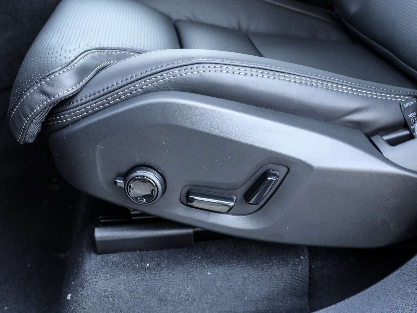 Volvo XC90 AWD T8 - 2026 - Joinsteer - #13