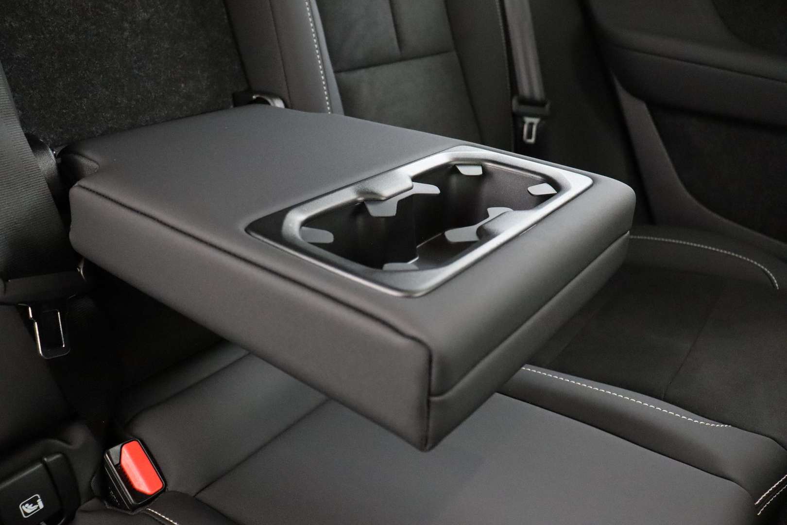 Volvo C40 Extended Range Single Motor - 2025 - Joinsteer - #15