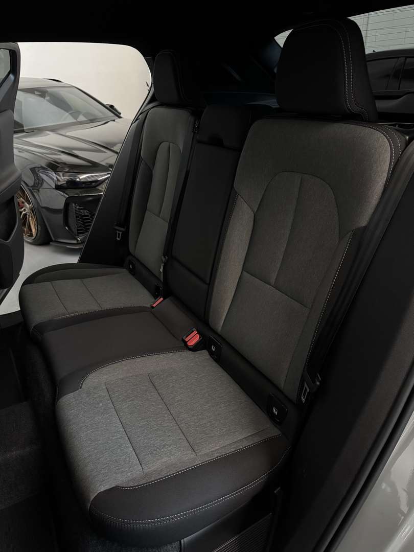 Volvo XC40 CORE B3 2.0 Mild Hybrid - 2025 - Joinsteer - #10