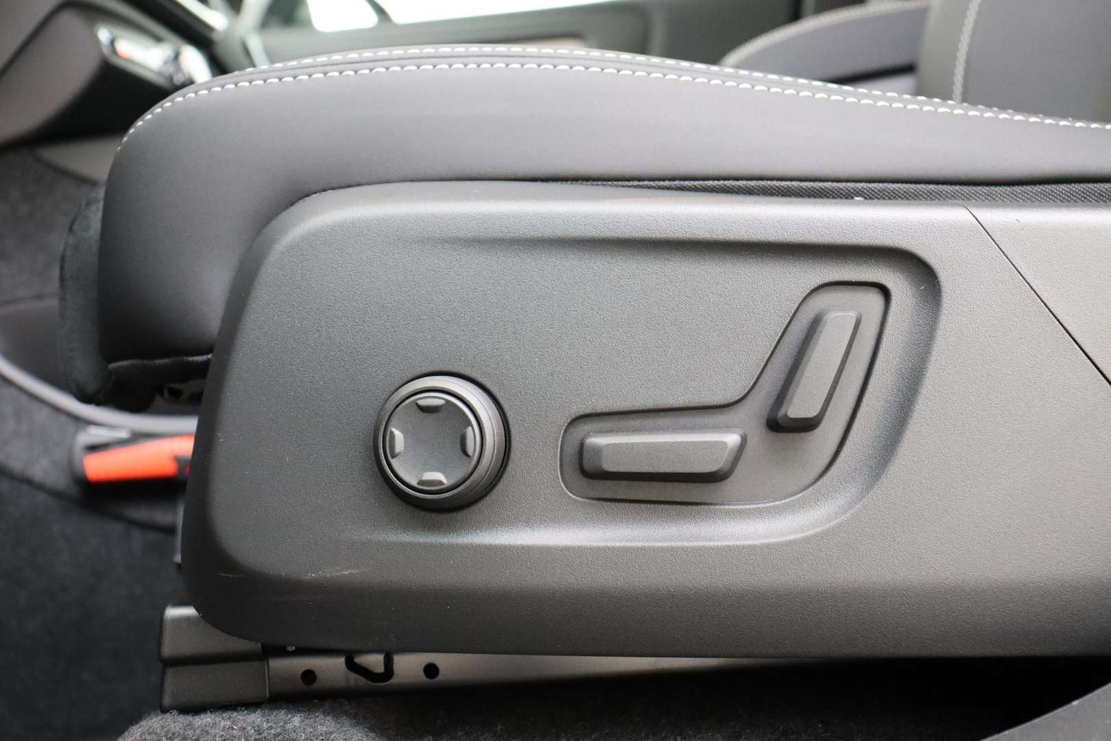 Volvo C40 Extended Range Single Motor - 2025 - Joinsteer - #28