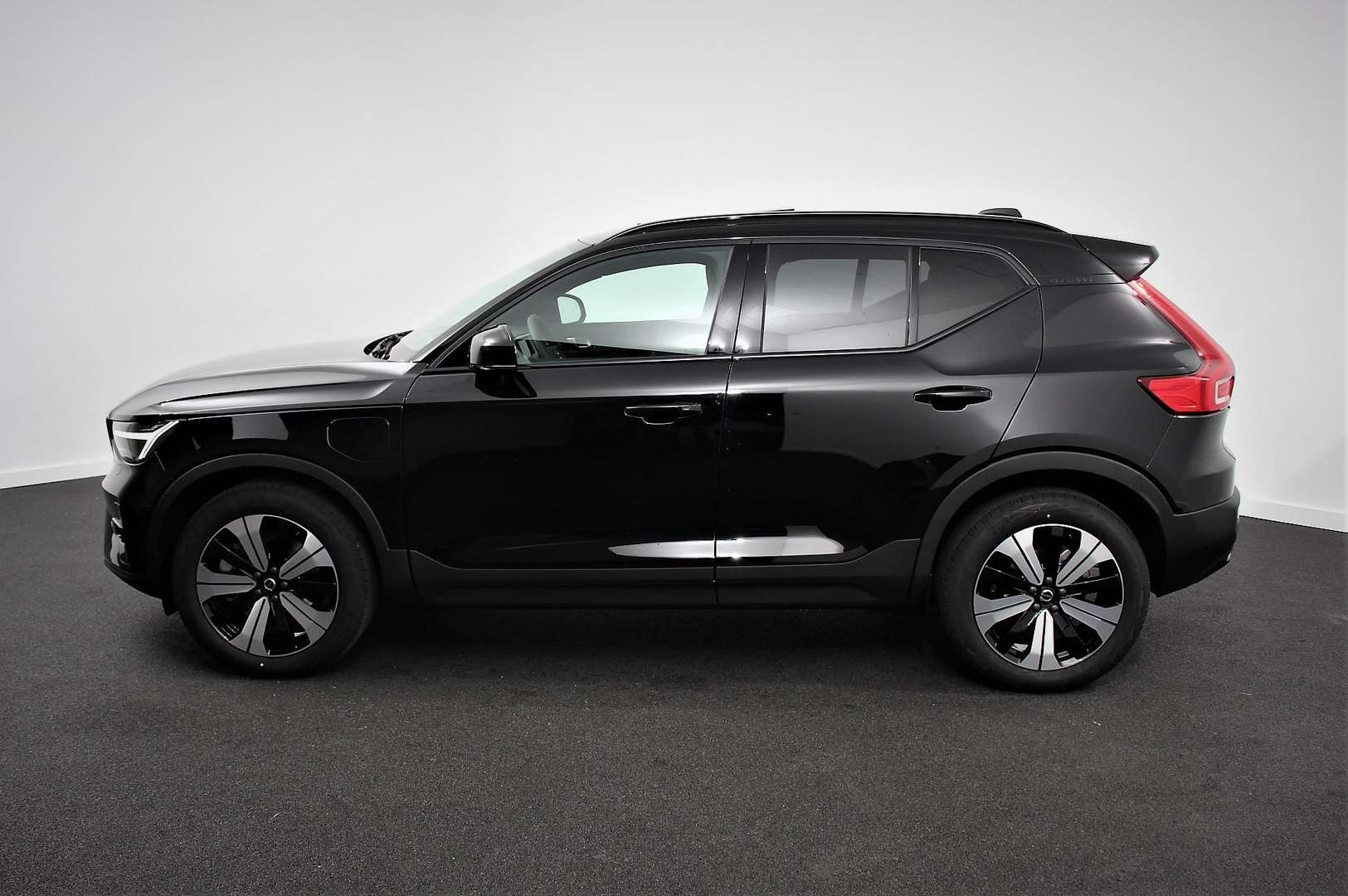 Volvo XC40 Ultimate Dark 1.5 T5 Plug-in Hybrid - 2022 - Joinsteer - #5
