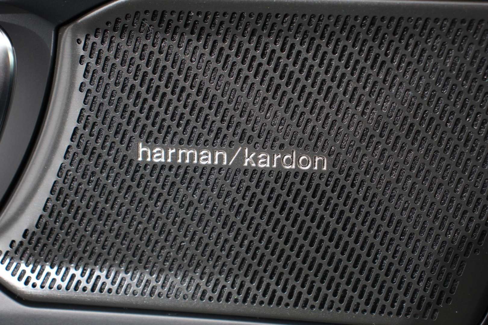 Volvo XC40 Ultimate Dark 1.5 T5 Plug-in Hybrid - 2022 - Joinsteer - #15