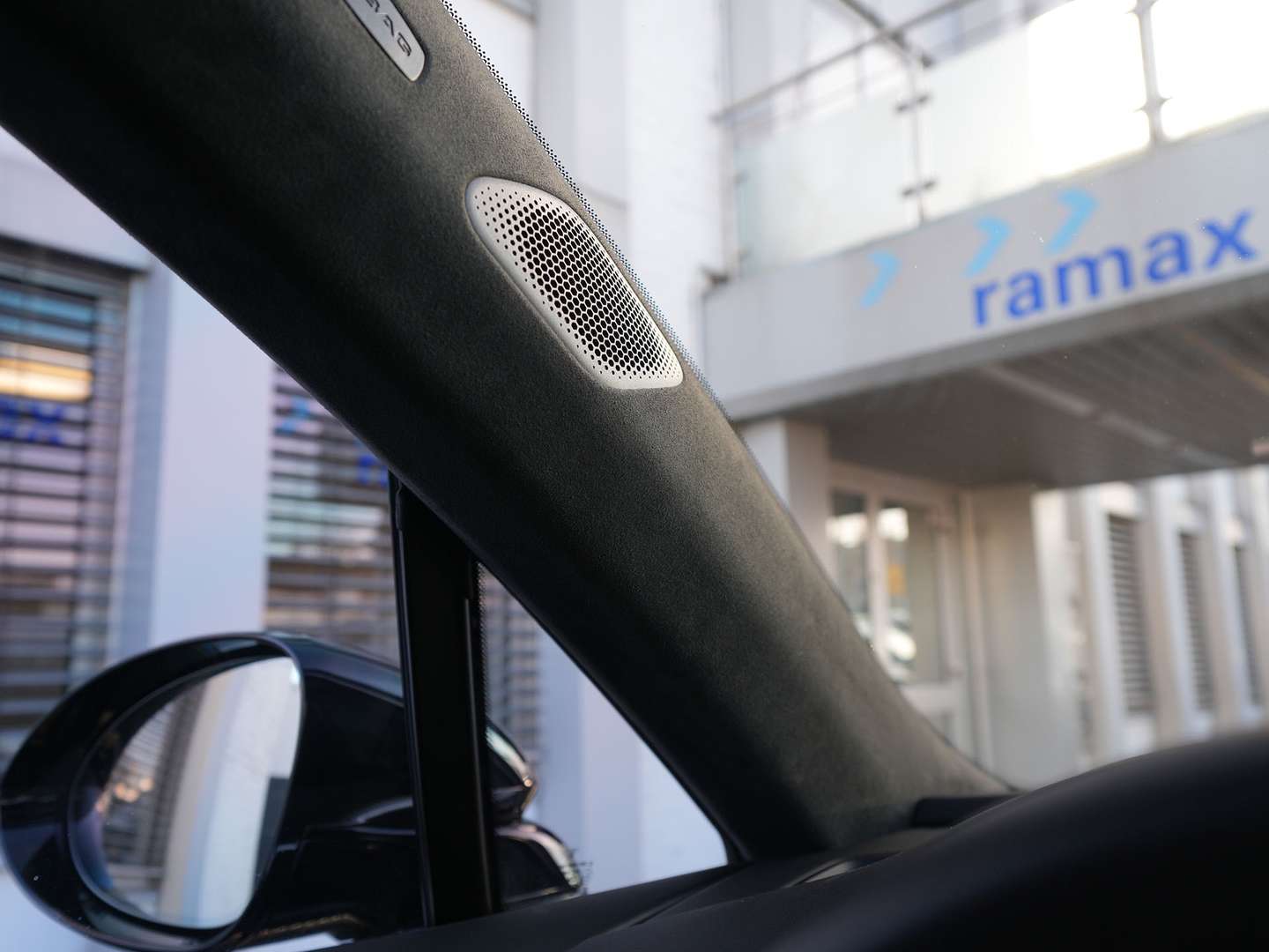 Porsche Macan Turbo E - 2025 - Joinsteer - #39