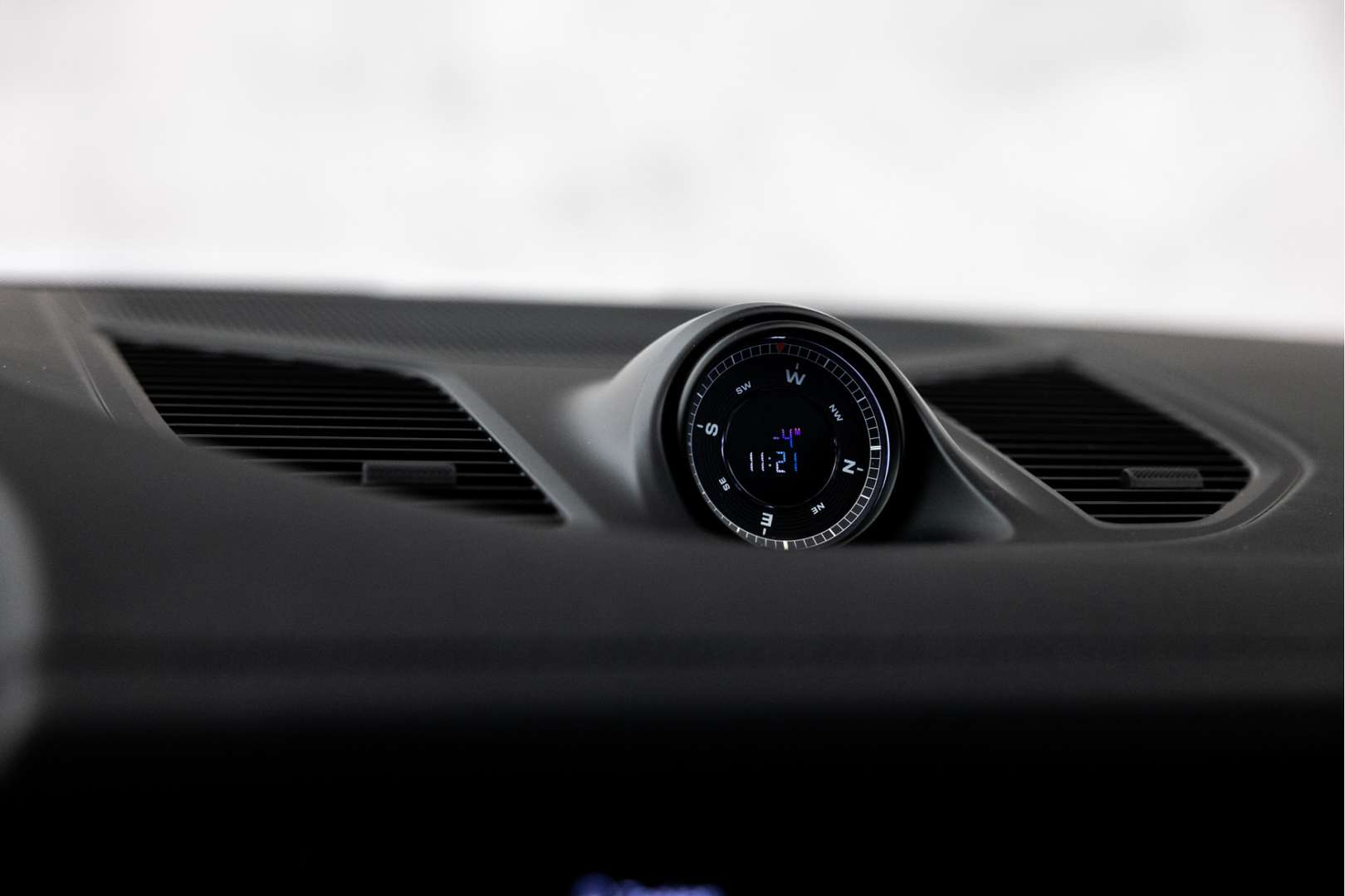 Porsche Cayenne 3.0 E-Hybrid SportDesign - 2025 - Joinsteer - #40