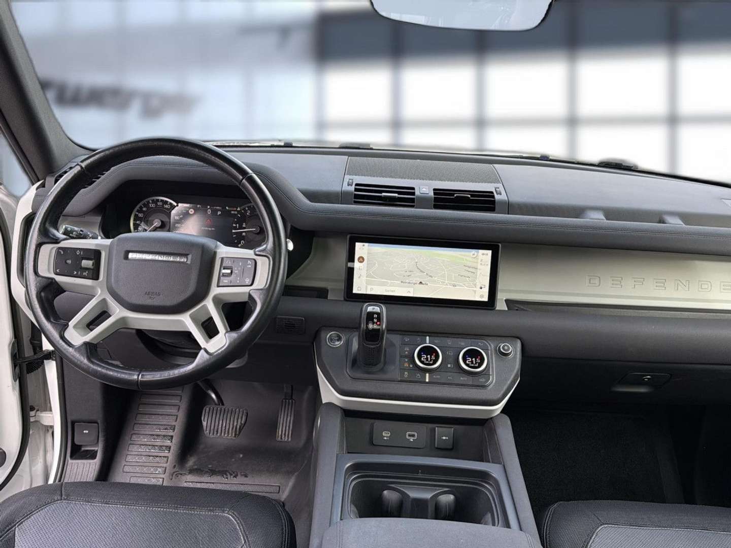 Land Rover Defender X-Dynamic SE D250 - 2022 - Joinsteer - #10