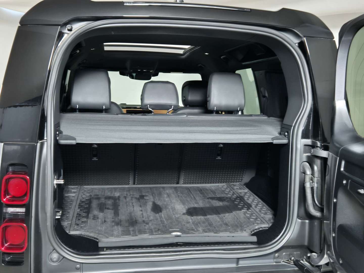 Land Rover Defender X-Dynamic HSE 3.0D - 2023 - Joinsteer - #12