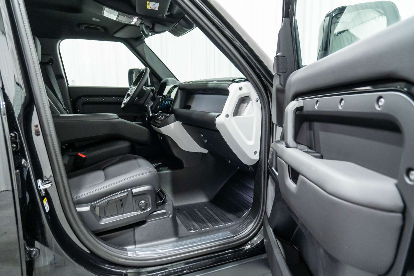 Land Rover Defender S D200 - 2026 - Joinsteer - #16