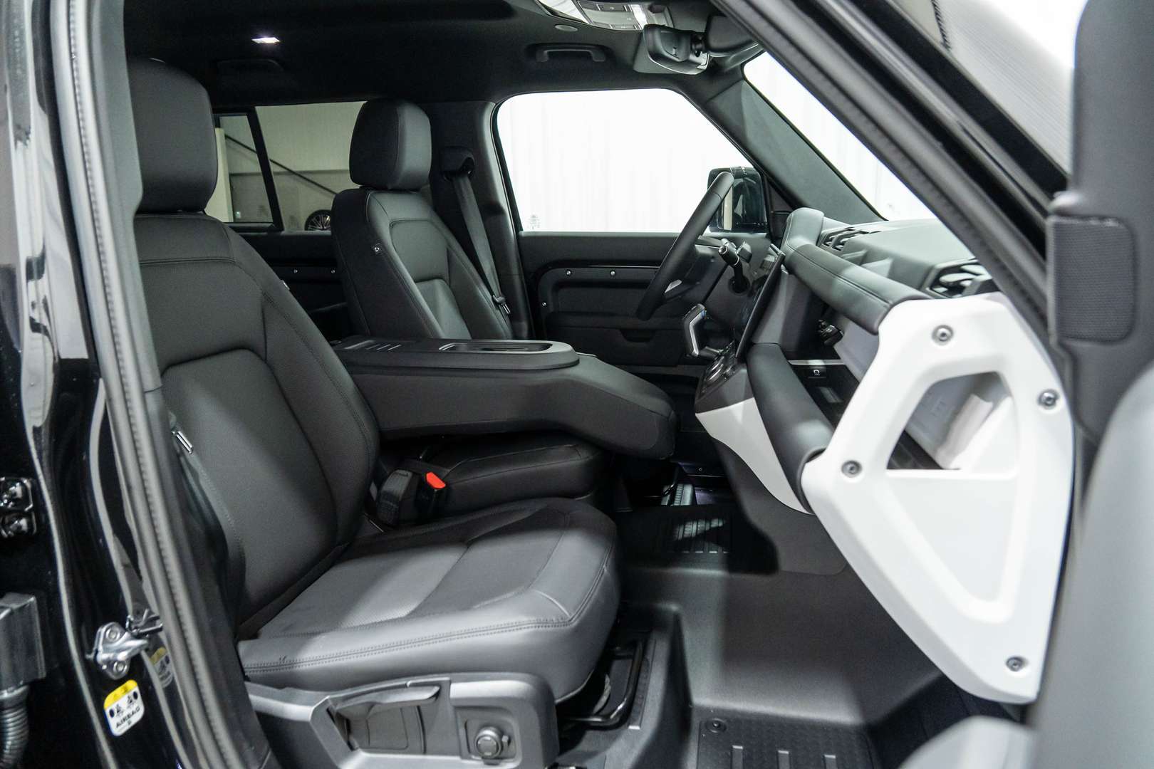 Land Rover Defender S D200 - 2026 - Joinsteer - #17