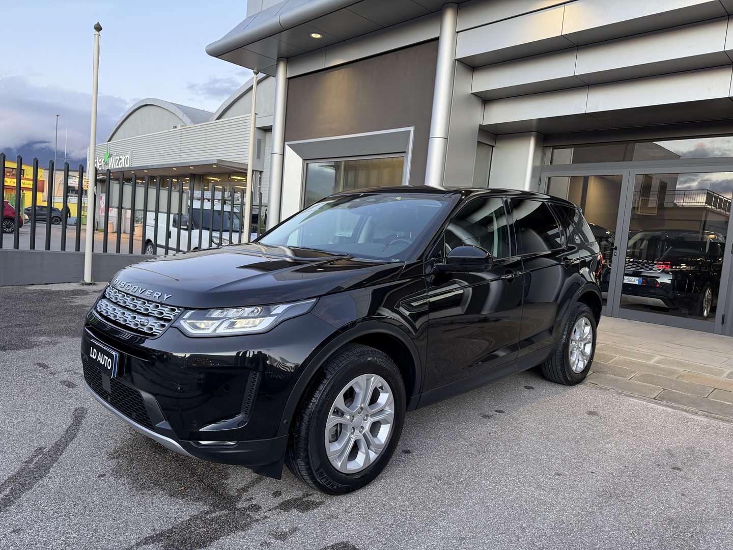 Land Rover Discovery Sport AWD 2.0D TD4 MHEV - 2021 - Joinsteer - #7