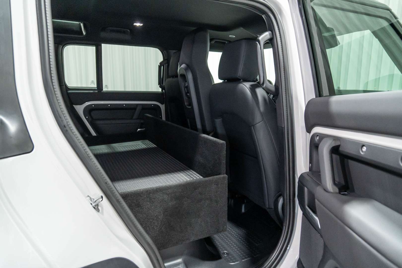 Land Rover Defender S D200 - 2026 - Joinsteer - #19