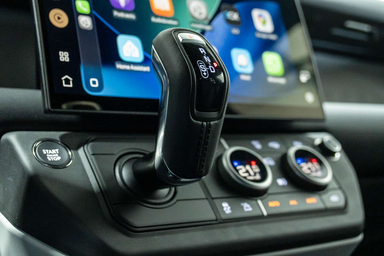 Land Rover Defender S D200 - 2026 - Joinsteer - #34