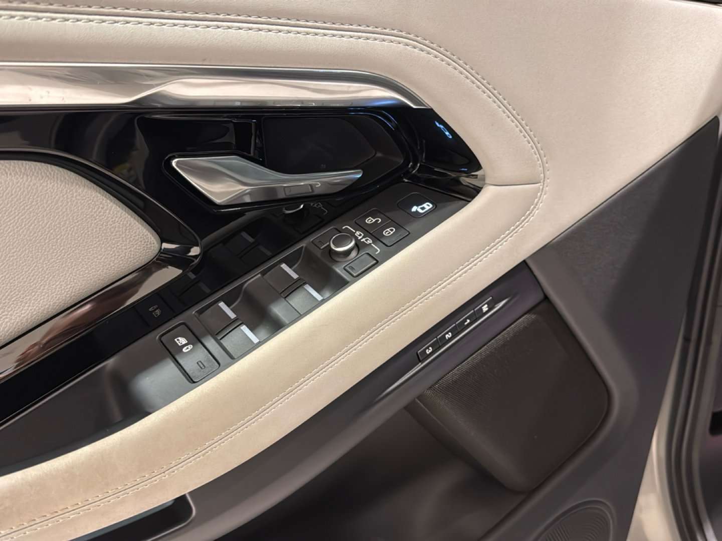 Land Rover Range Rover Evoque First Edition 2.0 I4 - 2019 - Joinsteer - #21