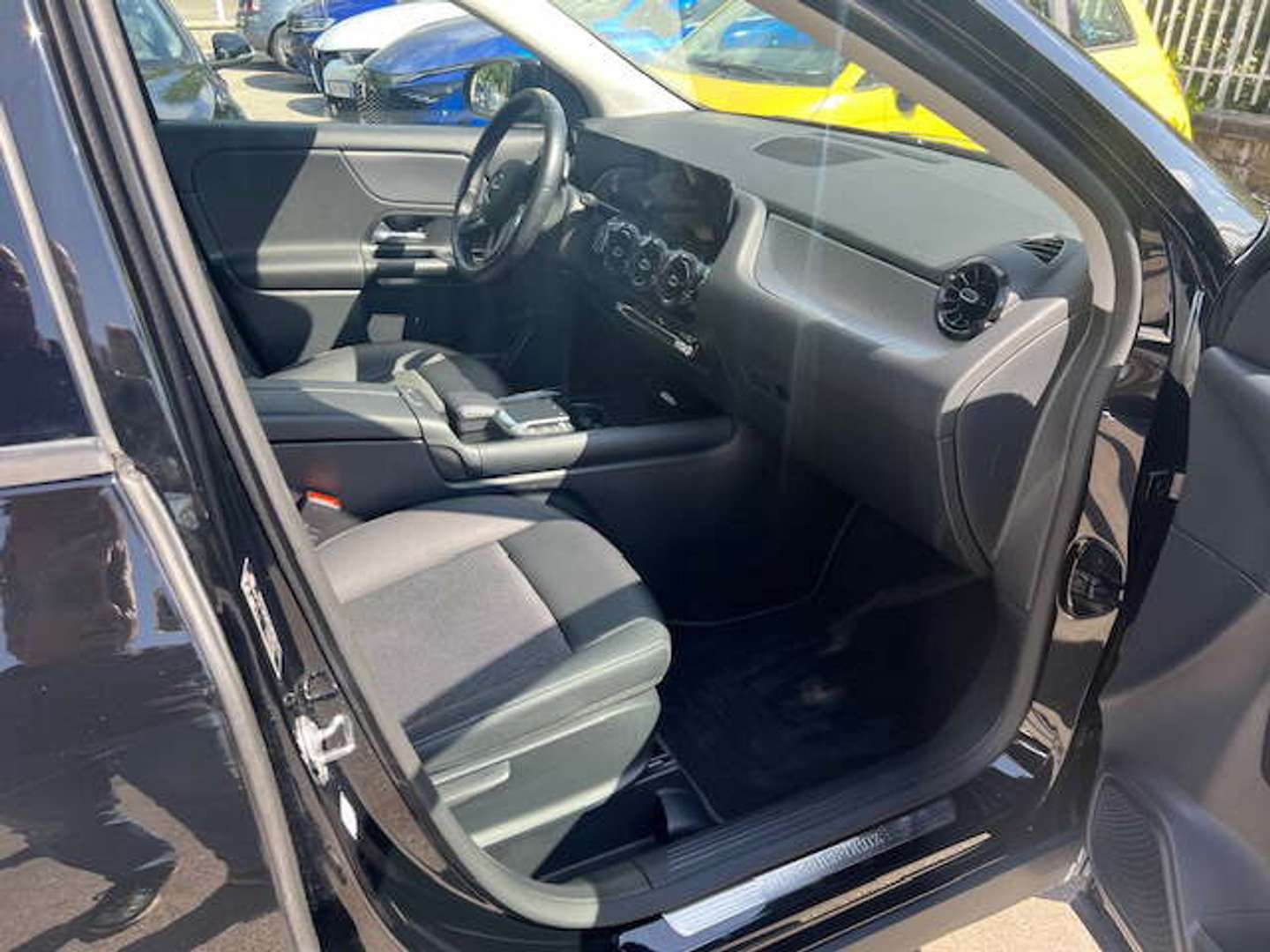 Mercedes GLA Business Extra 200 D - 2022 - Joinsteer - #5