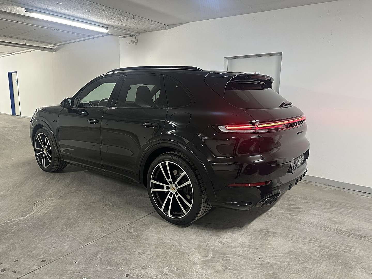 Porsche Cayenne Coupé Sportdesign Paket - 2024 - Joinsteer - #7