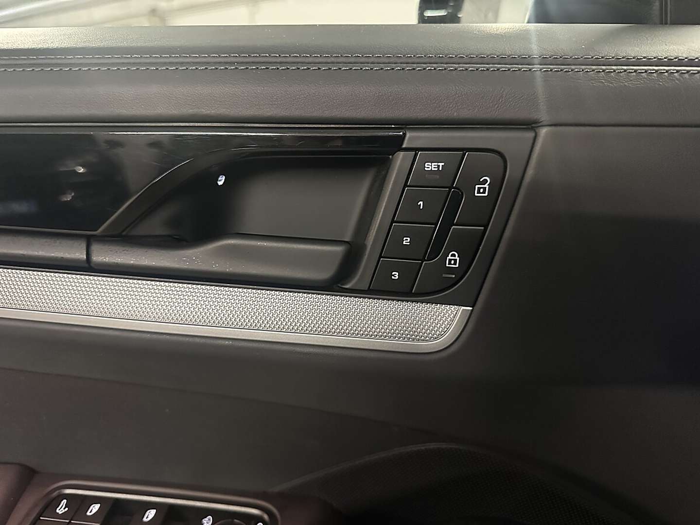 Porsche Cayenne Coupé Sportdesign Paket - 2024 - Joinsteer - #21