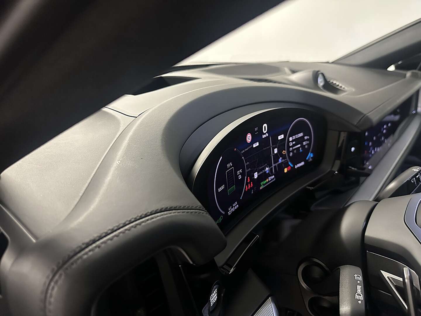 Porsche Cayenne Coupé E-Hybrid PHEV - 2024 - Joinsteer - #14