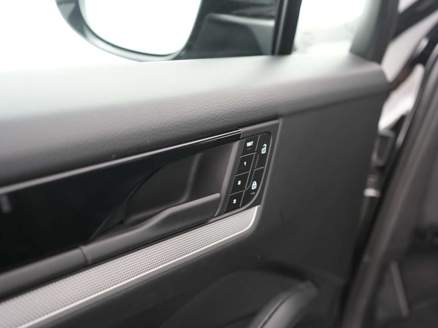 Porsche Cayenne E-Hybrid - 2023 - Joinsteer - #13