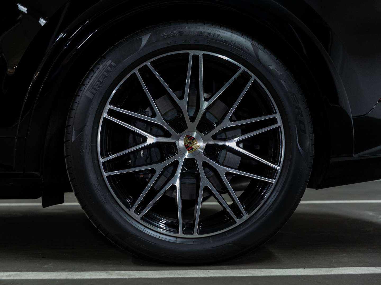 Porsche Cayenne Coupé 3.0 E-Hybrid - 2024 - Joinsteer - #9