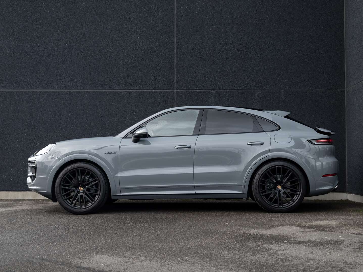 Porsche Cayenne Coupé E-HYB SPORTDES - 2023 - Joinsteer - #5