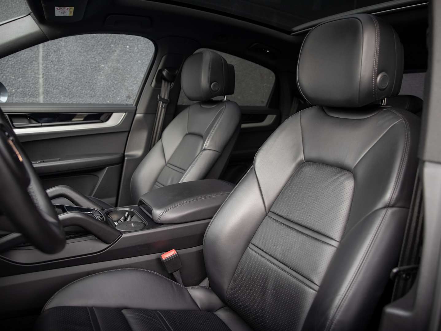 Porsche Cayenne Coupé E-HYB SPORTDES - 2023 - Joinsteer - #8