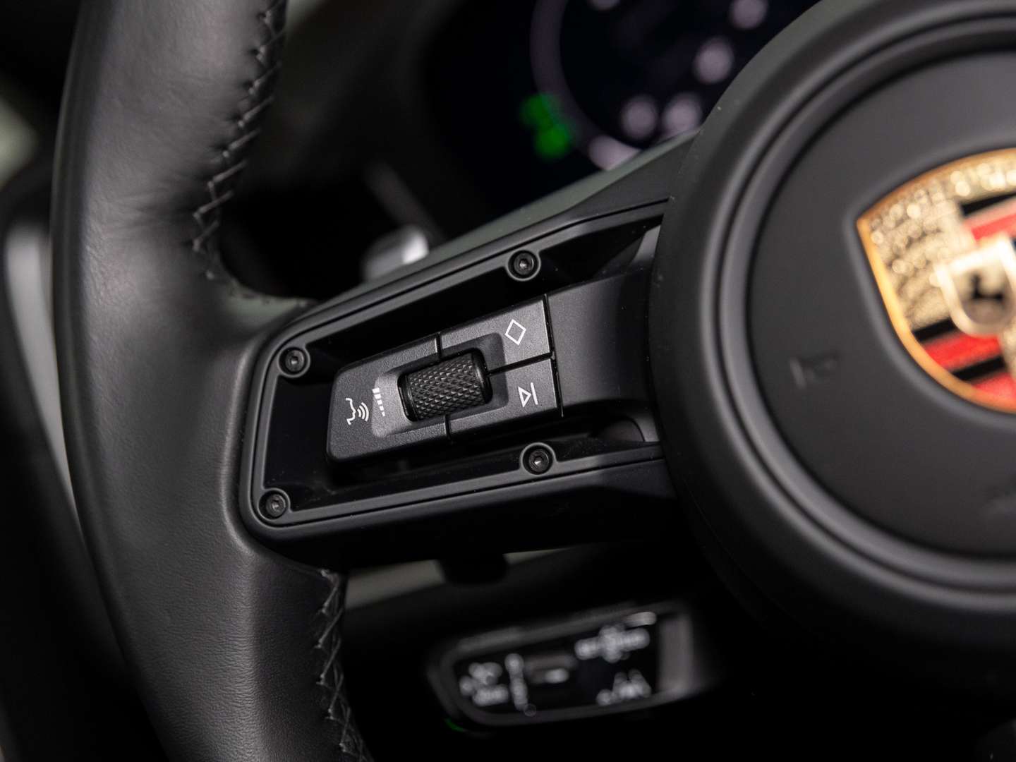 Porsche Cayenne Coupé 3.0 E-Hybrid - 2024 - Joinsteer - #26