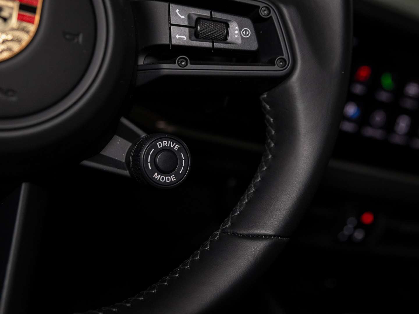 Porsche Cayenne Coupé 3.0 E-Hybrid - 2024 - Joinsteer - #29