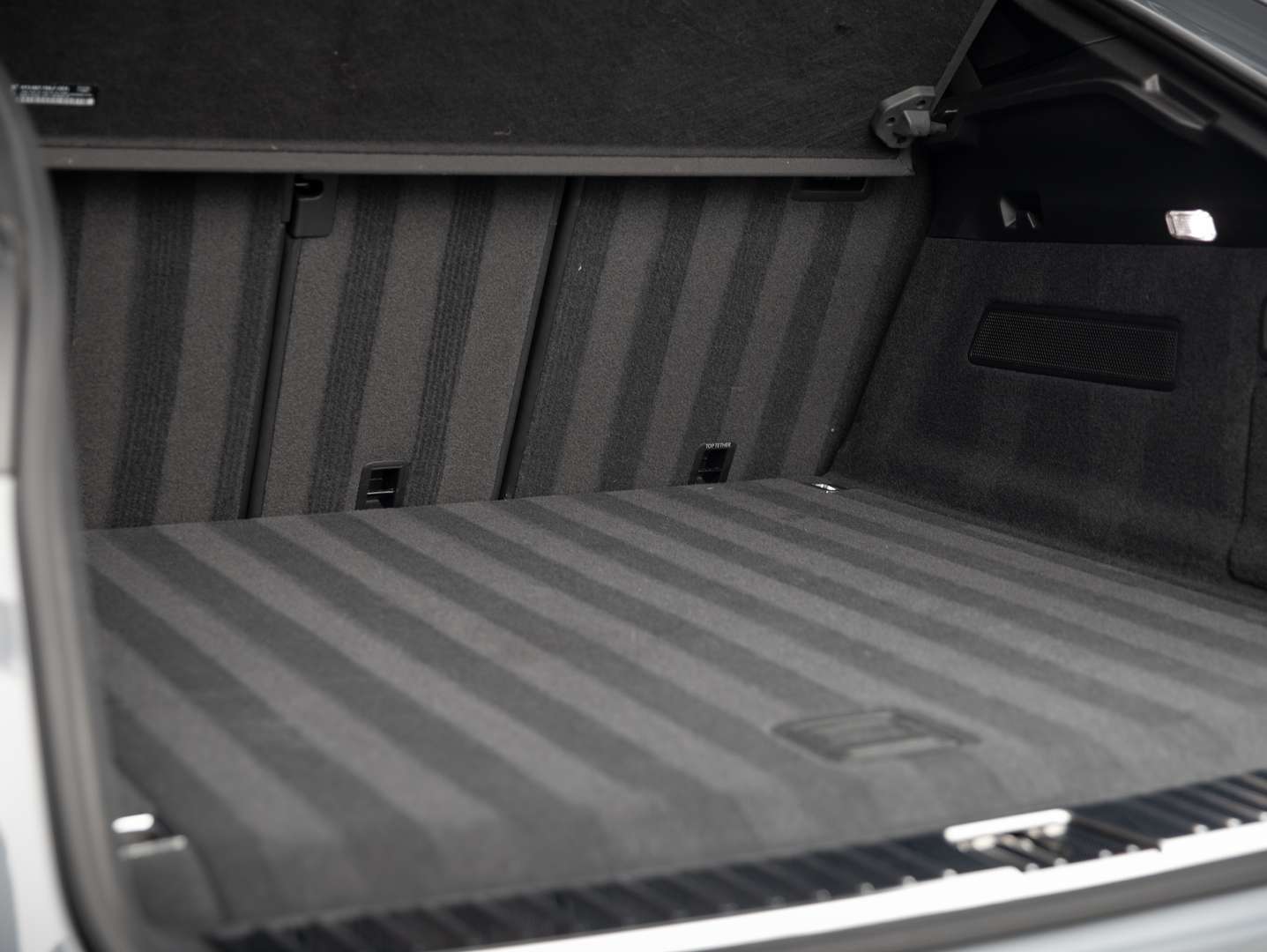 Porsche Cayenne Coupé E-HYB SPORTDES - 2023 - Joinsteer - #26