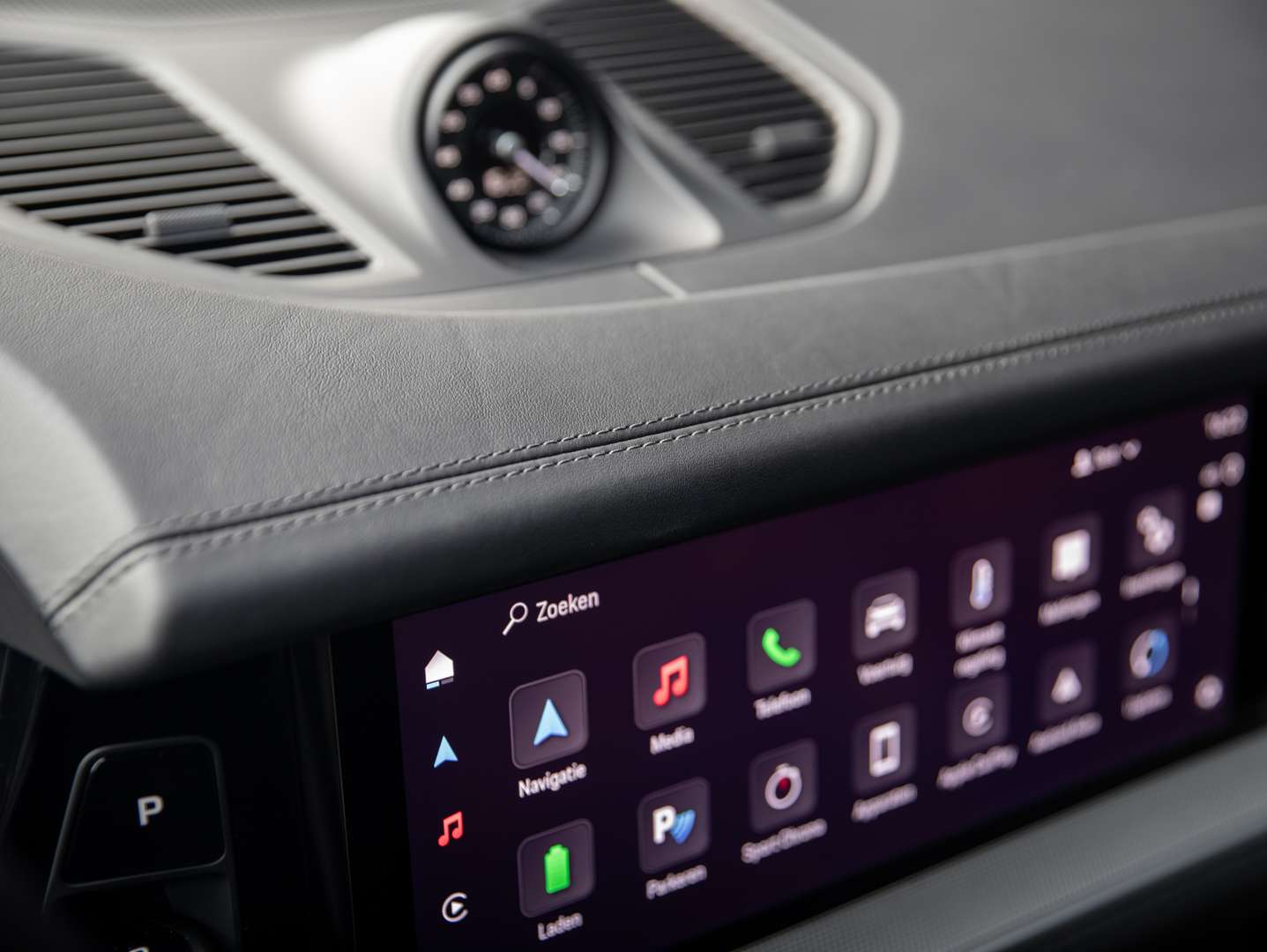 Porsche Cayenne Coupé E-HYB SPORTDES - 2023 - Joinsteer - #43