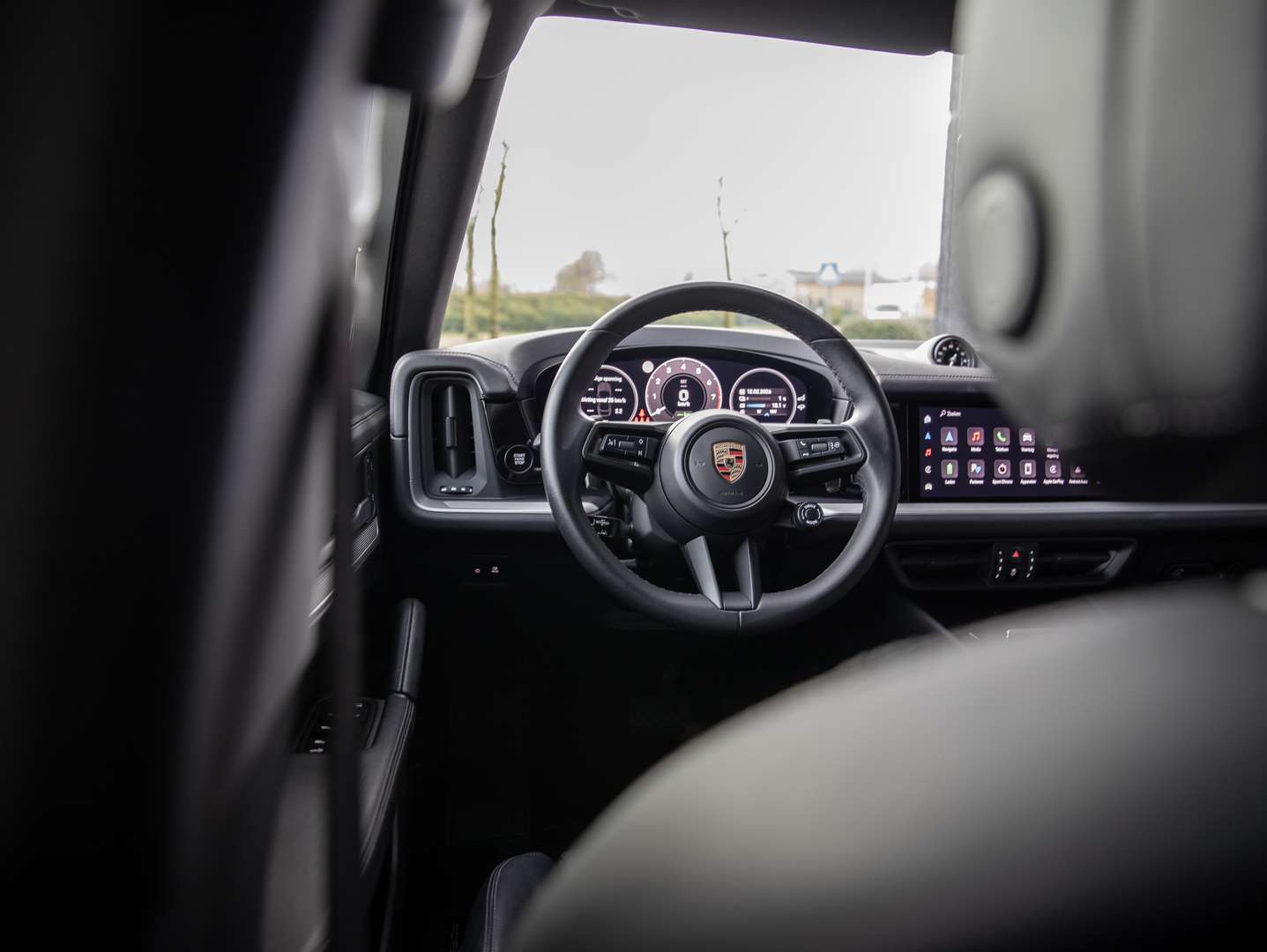 Porsche Cayenne Coupé E-HYB SPORTDES - 2023 - Joinsteer - #50