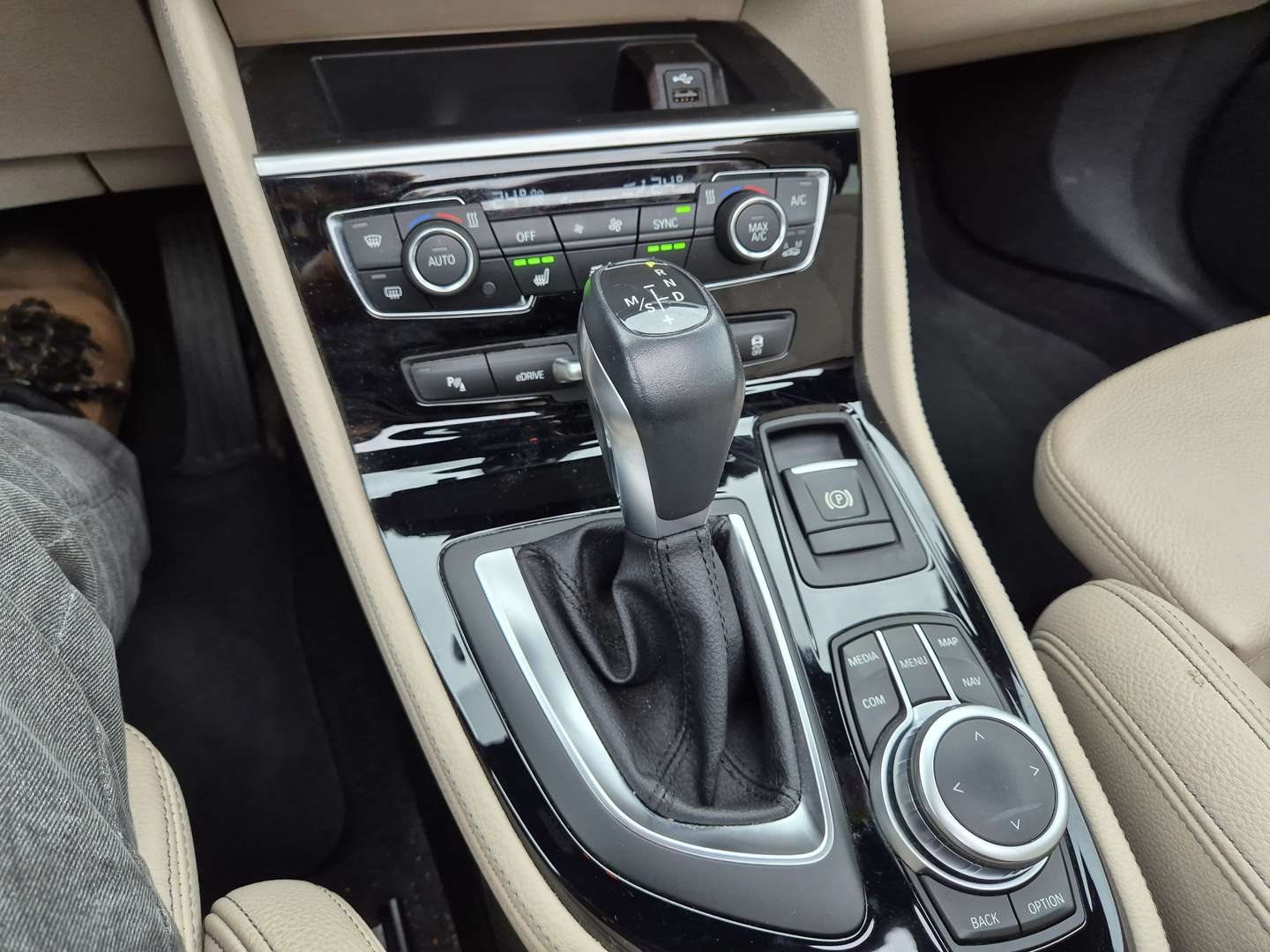 BMW Série 2 Sport Line 225xe - 2019 - Joinsteer - #13