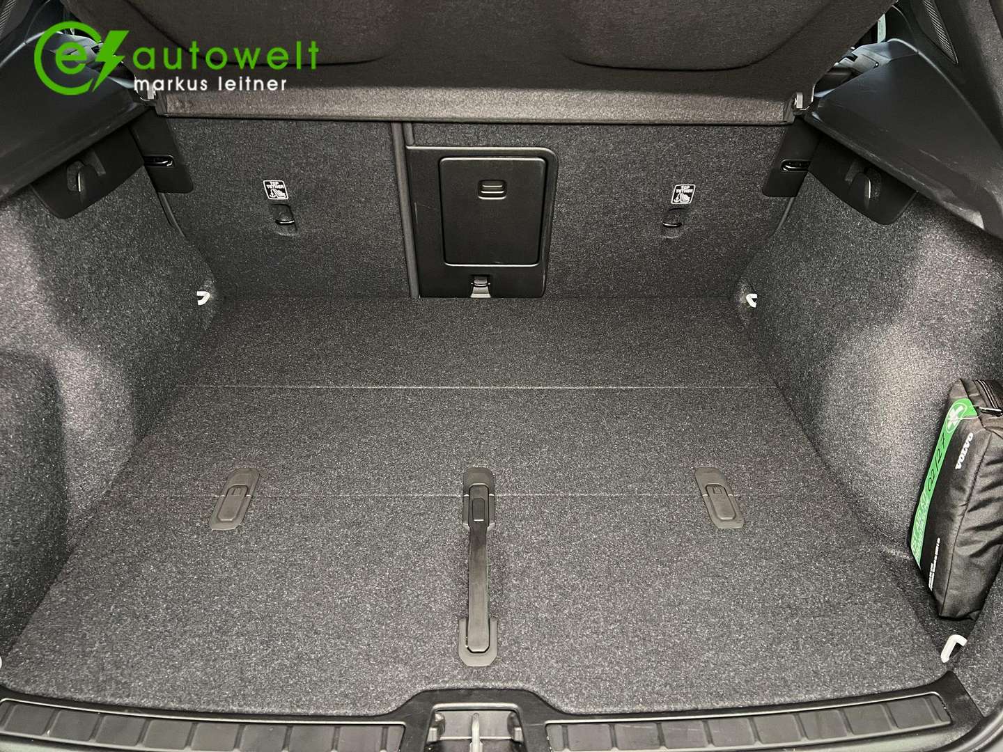 Volvo XC40 Ultimate Recharge 2WD - 2022 - Joinsteer - #21