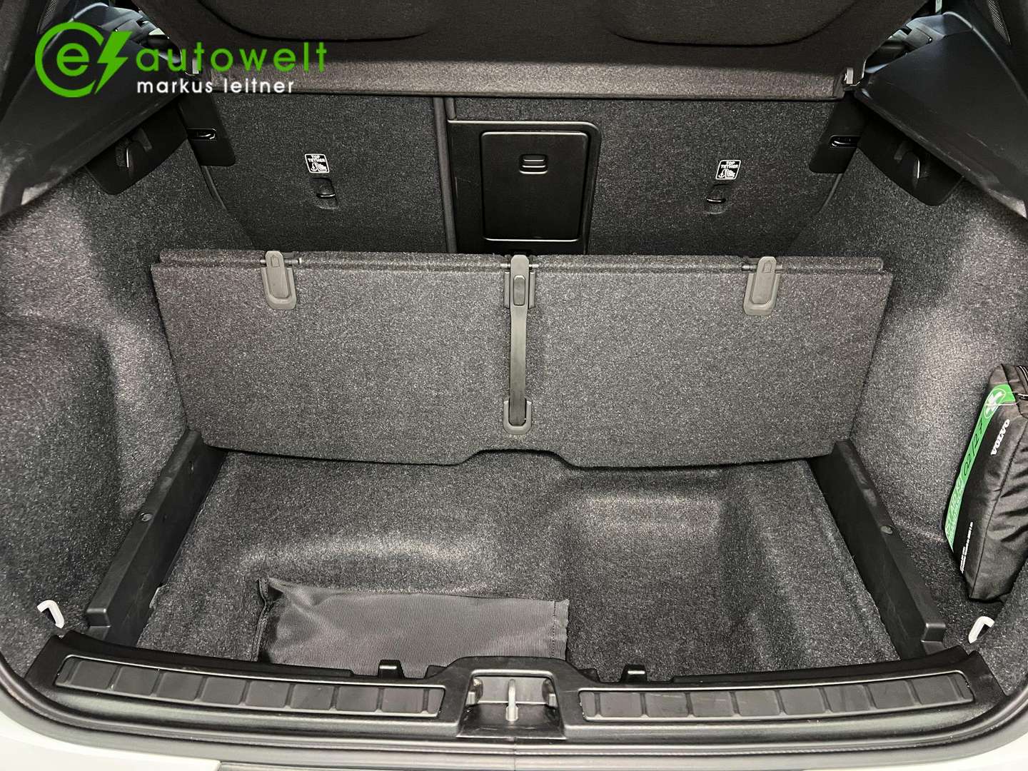 Volvo XC40 Ultimate Recharge 2WD - 2022 - Joinsteer - #22