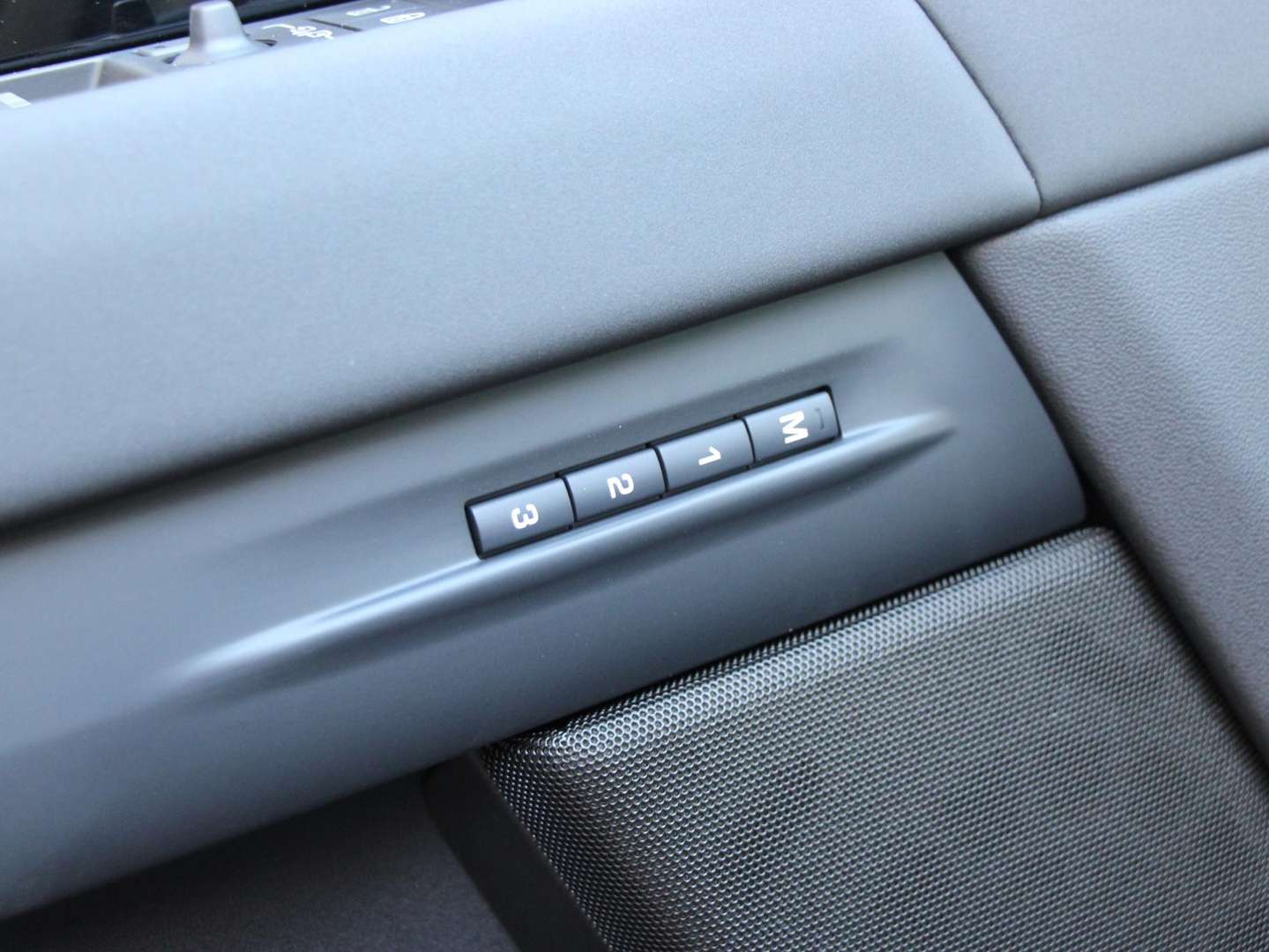 Land Rover Range Rover Evoque Business Dynamic Edition 1.5 PHEV - 2026 - Joinsteer - #10