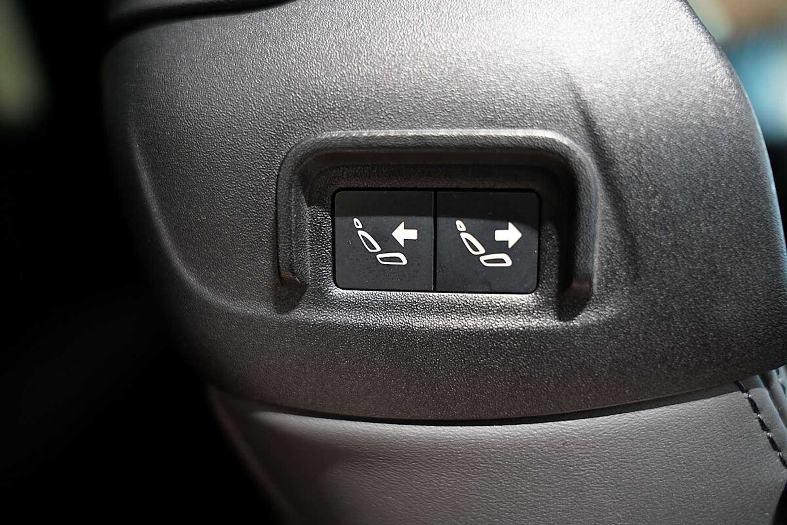 Land Rover Defender Carpathian Edition V8 - 2022 - Joinsteer - #8