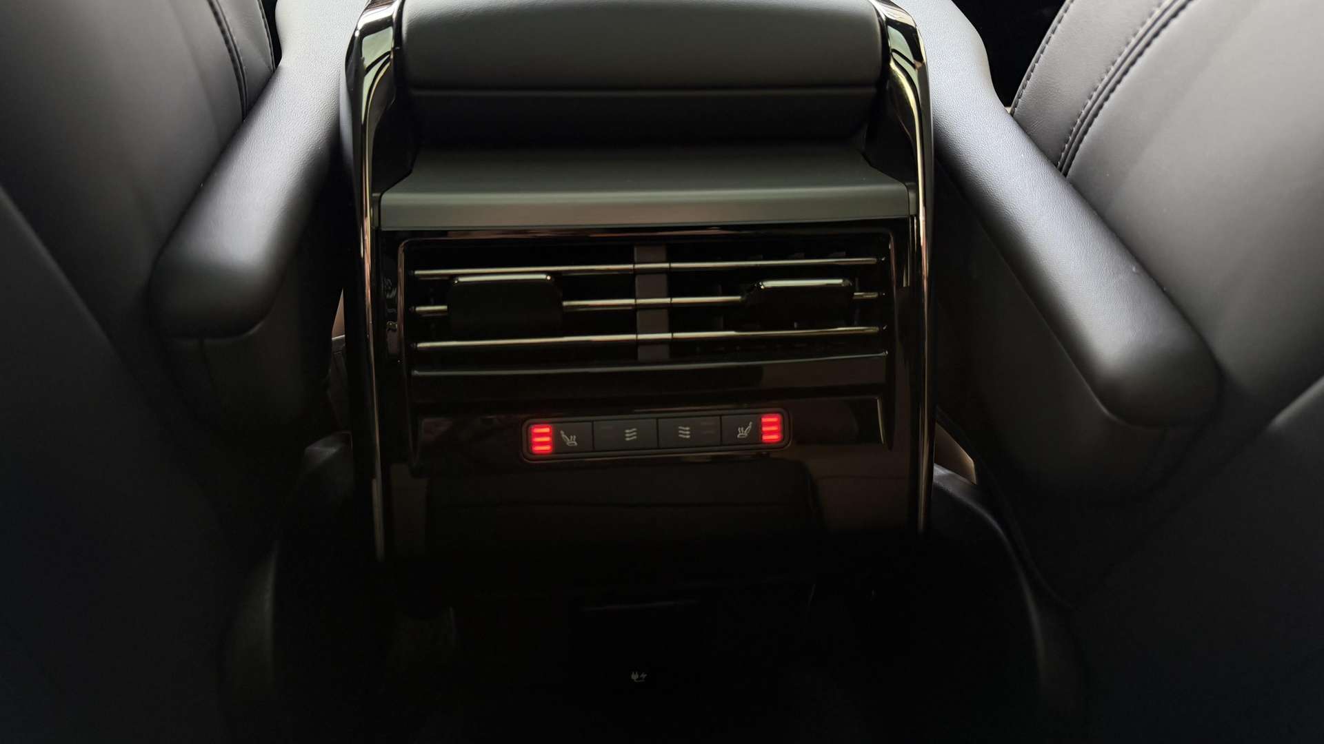 Land Rover Range Rover Sport Dynamic SE P460e - 2024 - Joinsteer - #13